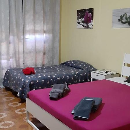 Zona Pirri Casa Notte A Cagliari Hotel Bagian luar foto